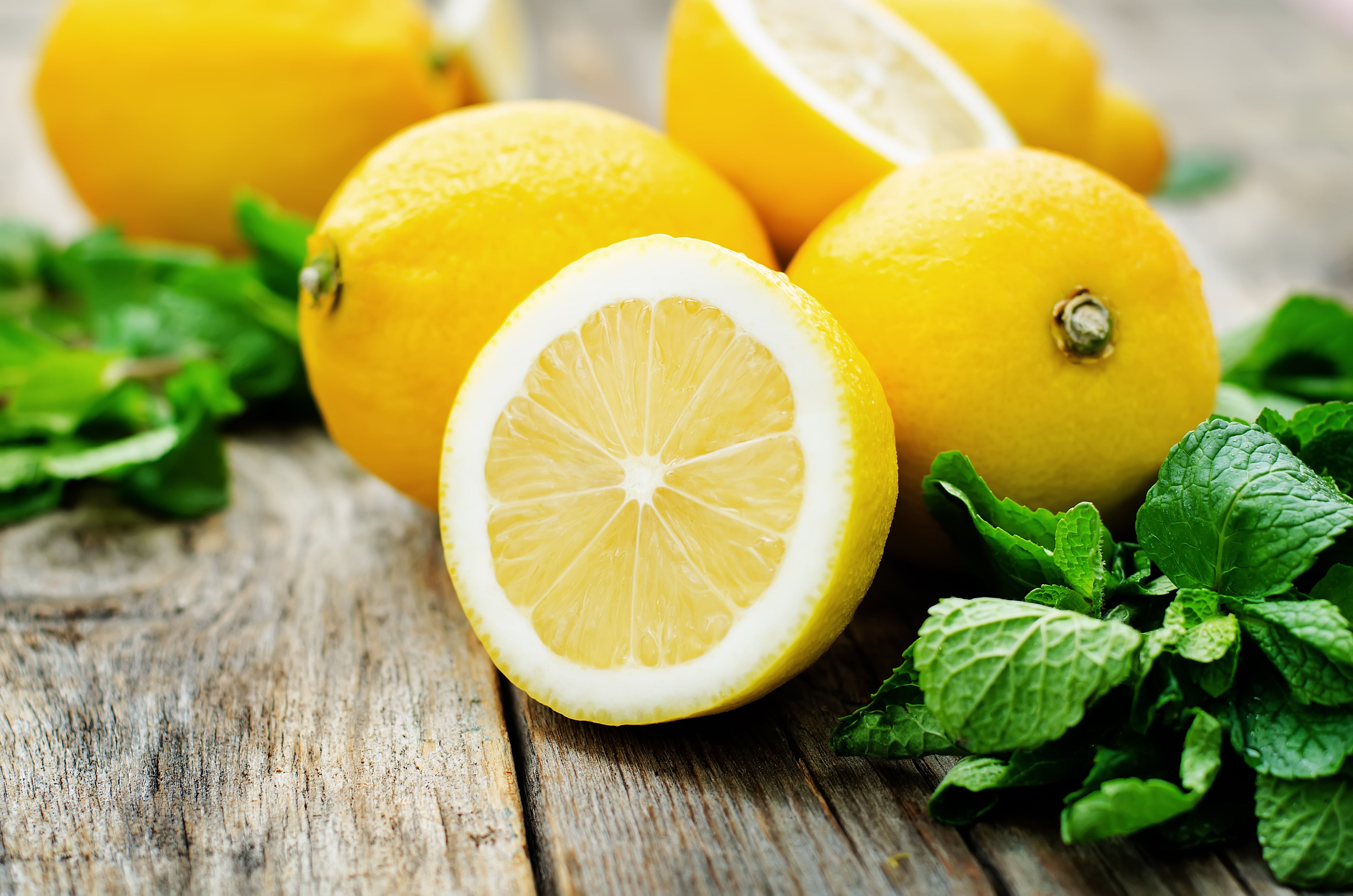 Fresh lemons used in Kekoa Foods organic baby food.